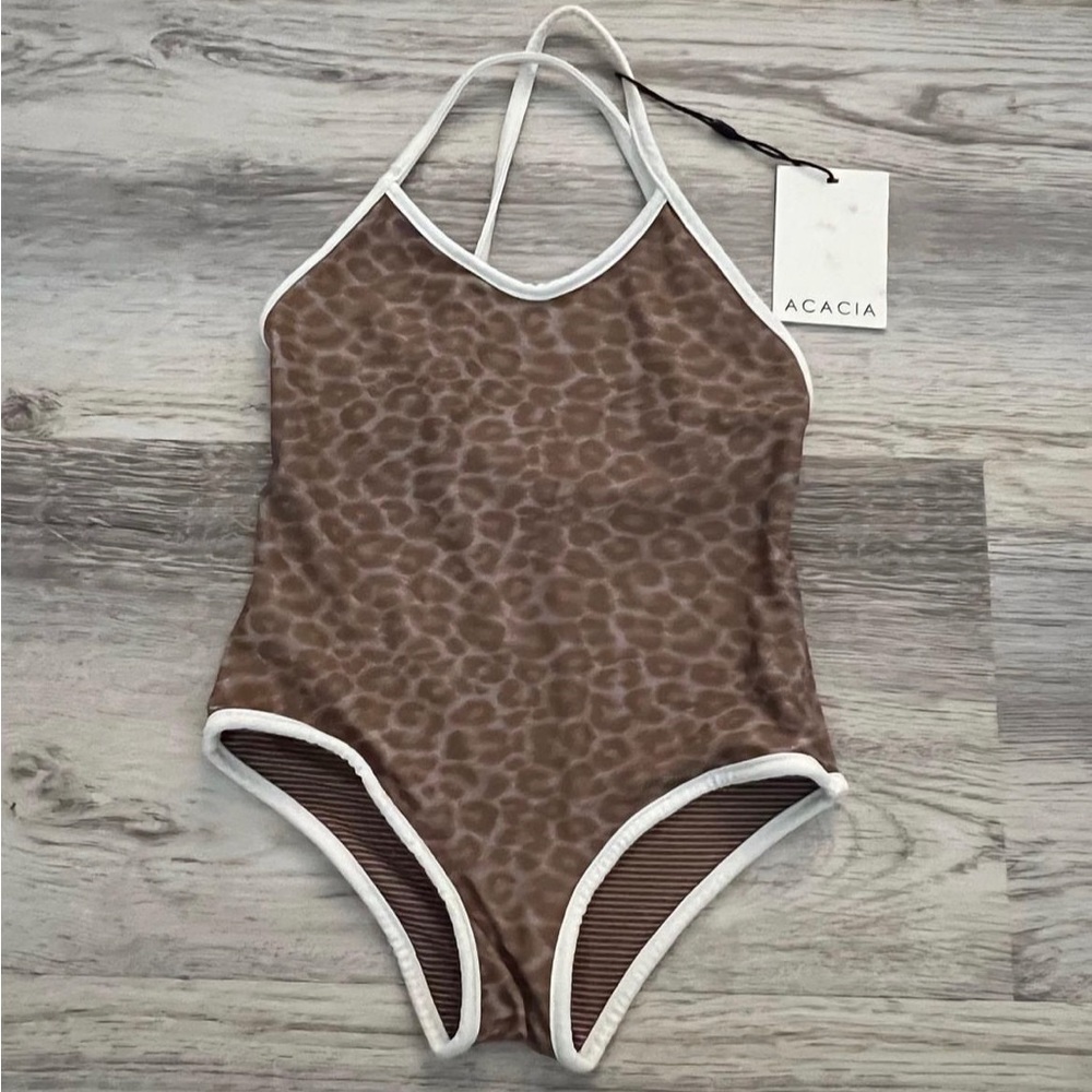 NWT HONEY Acacia swimwear. Size XL
